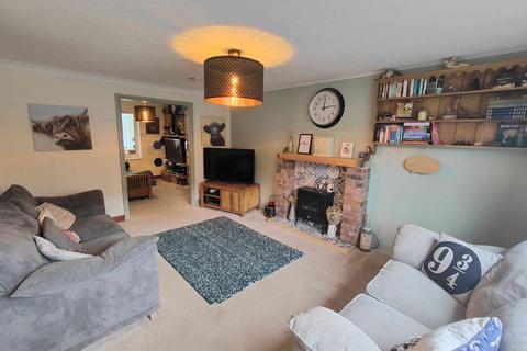 3 bedroom end of terrace house for sale, Copley Glen, Halifax HX3