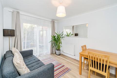 undefined, Hill Farm Road, Southampton, Hampshire, SO15