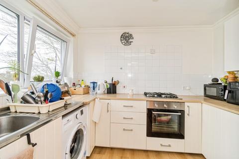 1 bedroom flat for sale, Kent Road, St Denys, Southampton, Hampshire, SO17