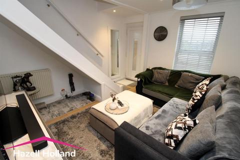 2 bedroom terraced house for sale, Oakleigh Close, Swanley