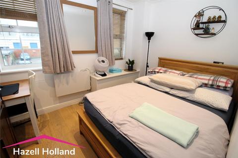 2 bedroom terraced house for sale, Oakleigh Close, Swanley
