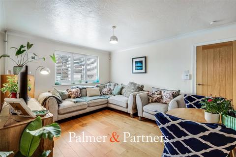 2 bedroom bungalow for sale, Jenner Mead, Chelmsford CM2