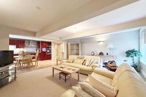 undefined, Market Street, Shrewsbury