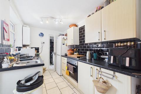2 bedroom apartment for sale, Laet Street, North Shields