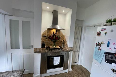 undefined, Fink Hill, Leeds LS18