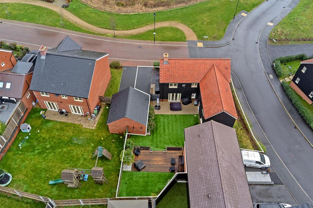 10 Milvus Road-8.jpg