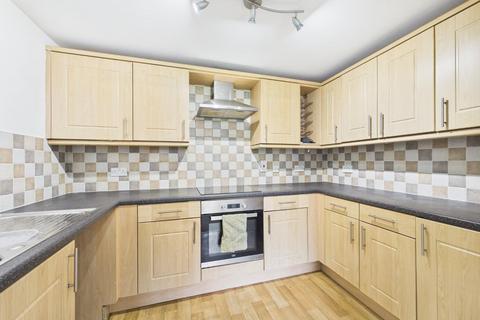 2 bedroom flat to rent, Willow Tree Close, Lincoln