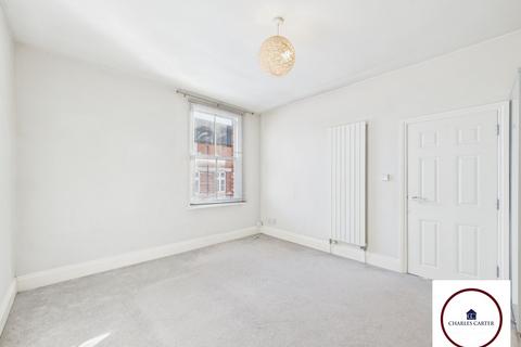 2 bedroom flat to rent, East Street, Tewkesbury