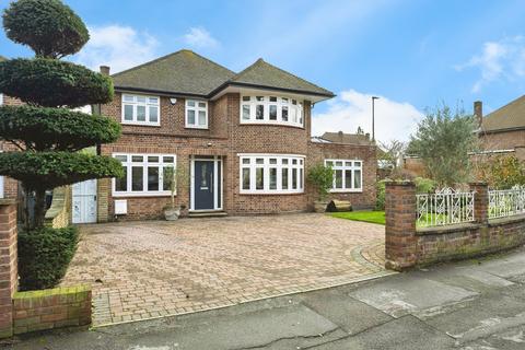 4 bedroom detached house for sale, Village Road, Enfield, EN1