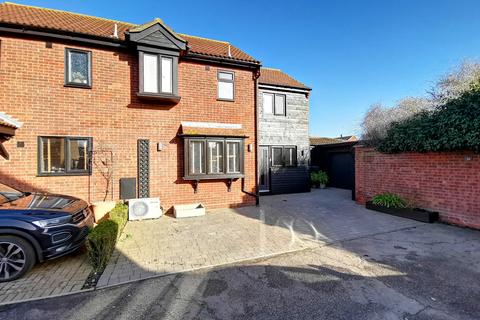 Chatsworth Road West Mersea, CO5