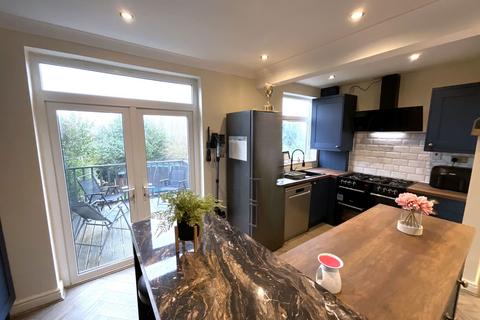 3 bedroom semi-detached house for sale, Highmoor Road, Rowley Regis B65
