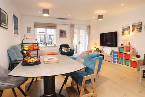 3 bedroom terraced house for sale, Red Cedar Avenue, Fleet GU51