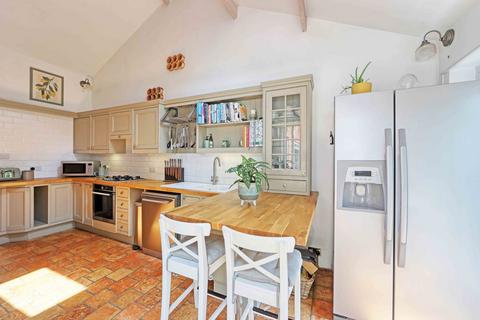 undefined, Ray Park Road, Maidenhead, SL6