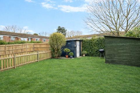 undefined, Queens Court Ride, Cobham, Surrey, KT11