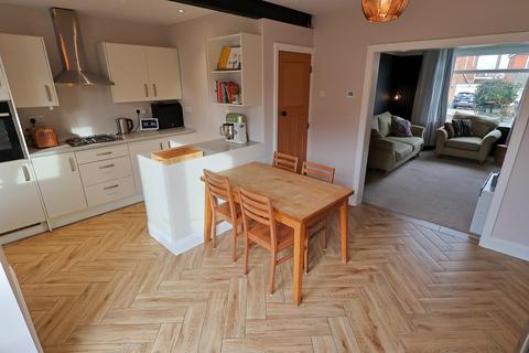 3 bedroom semi-detached house for sale, Sutton Avenue, Coventry CV5