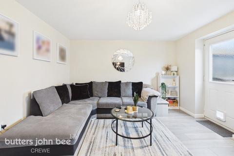 3 bedroom semi-detached house for sale, Wheatfield Drive, Leighton