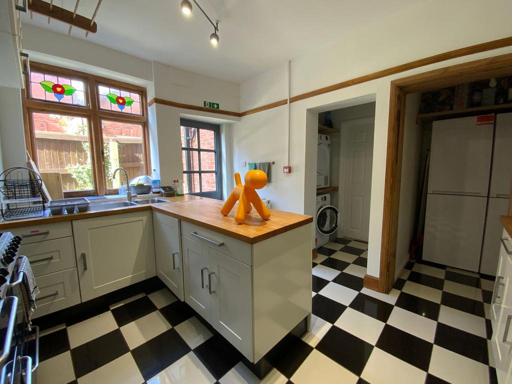 Communal Kitchen