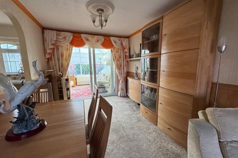 undefined, Gatcombe Close, Stretton, Burton-on-Trent, DE13