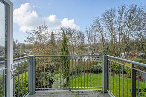 2 bedroom flat for sale, Wroughton, Swindon SN4