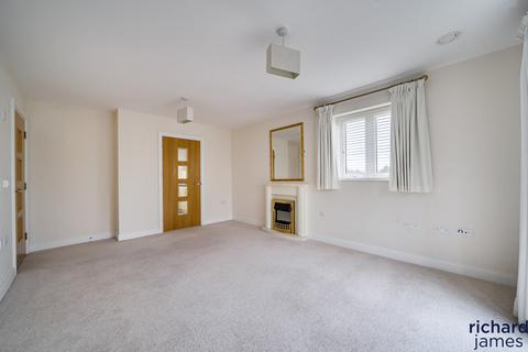 2 bedroom flat for sale, Wroughton, Swindon SN4
