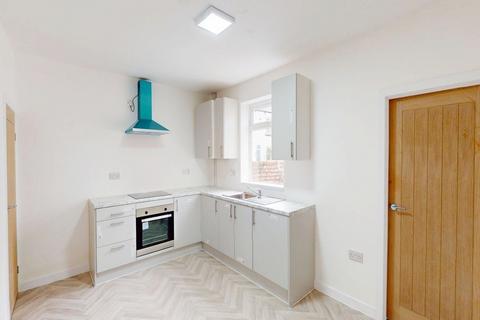2 bedroom terraced house for sale, Wigan Road, Westhoughton, BL5