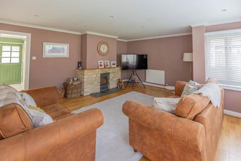 undefined, Lea, Malmesbury, SN16