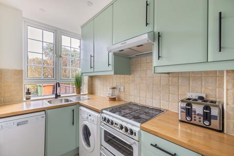 undefined, Maidstone Road, Paddock Wood, TN12
