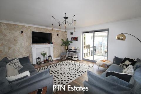 2 bedroom end of terrace house for sale, Short Street, Stourbridge