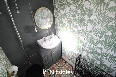 2 bedroom end of terrace house for sale, Short Street, Stourbridge