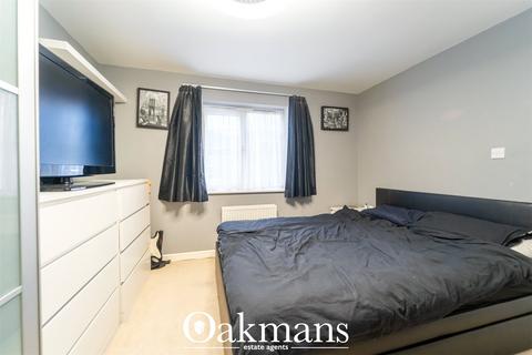 3 bedroom terraced house to rent, Ley Hill Farm Road, West Midlands B31