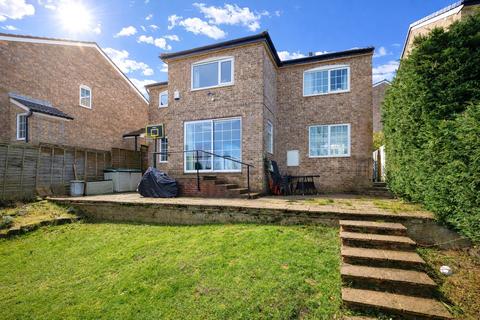 4 bedroom detached house for sale, Hayfield Close, Shipley BD17