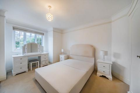 2 bedroom maisonette for sale, Cambridge Road, West Wimbledon, London, SW20