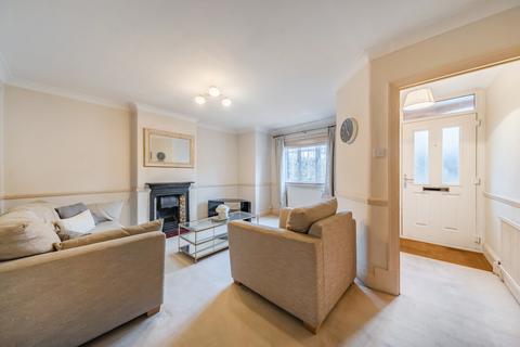 2 bedroom maisonette for sale, Cambridge Road, Raynes Park, London, SW20