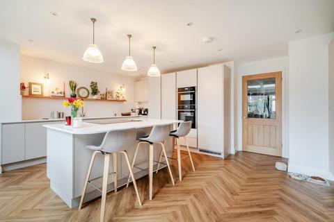 undefined, Youens Drive,  Thame,  Oxfordshire,  OX9