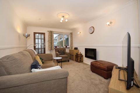 undefined, Hillside Drive, Walton, Chesterfield, S40 2DB