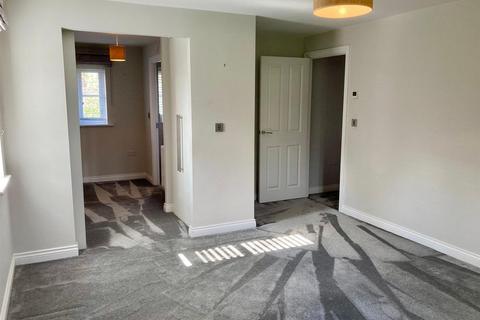 4 bedroom detached house for sale, Peppiatt Close, Horley
