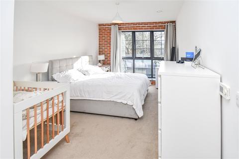 undefined, Merchants Court, Kelvin Road, Newbury, Berkshire, RG14