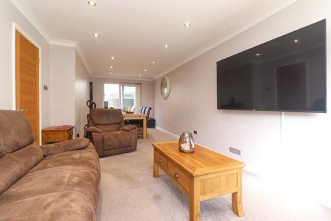 4 bedroom semi-detached house for sale, Barrington Crescent, Birchington, CT7