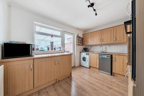 2 bedroom end of terrace house for sale, Castleton Road, Middleleaze, Swindon, SN5