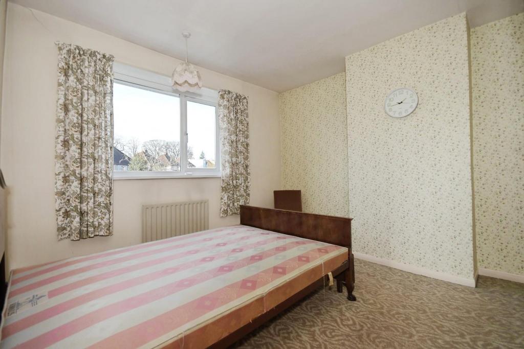 BED 1.jpg