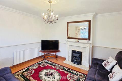 3 bedroom semi-detached house for sale, Thellusson Avenue, Doncaster DN5