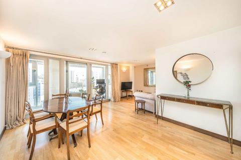 1 bedroom flat for sale, Bridges Court Road, London SW11
