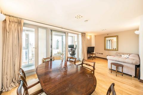 1 bedroom flat for sale, Bridges Court Road, London SW11