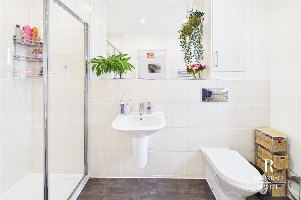 En-Suite Shower Room