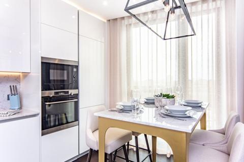 2 bedroom apartment to rent, Thornes House, London, SW11
