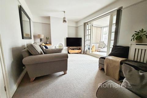 undefined, Park View Road, Uxbridge