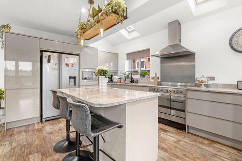 undefined, 'Singleton', 35 Laugherne Road, St. John's, Worcester.  WR2 5LP