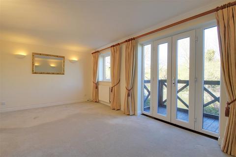 undefined, Brook Lane, Berkhamsted