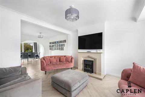 undefined, Clavering Gardens, West Horndon