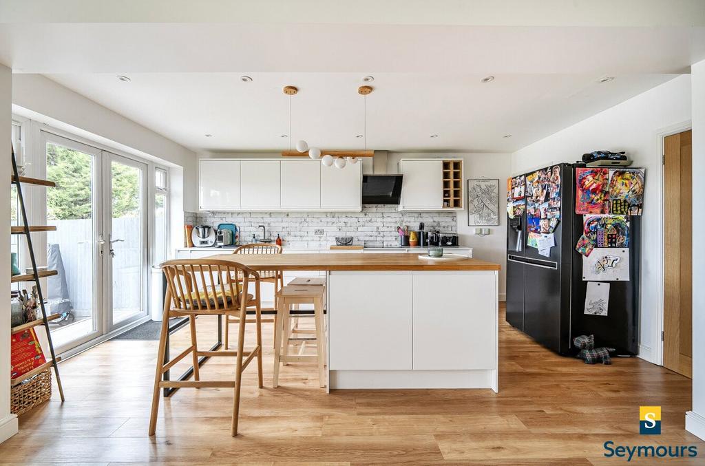 Breakfast Bar